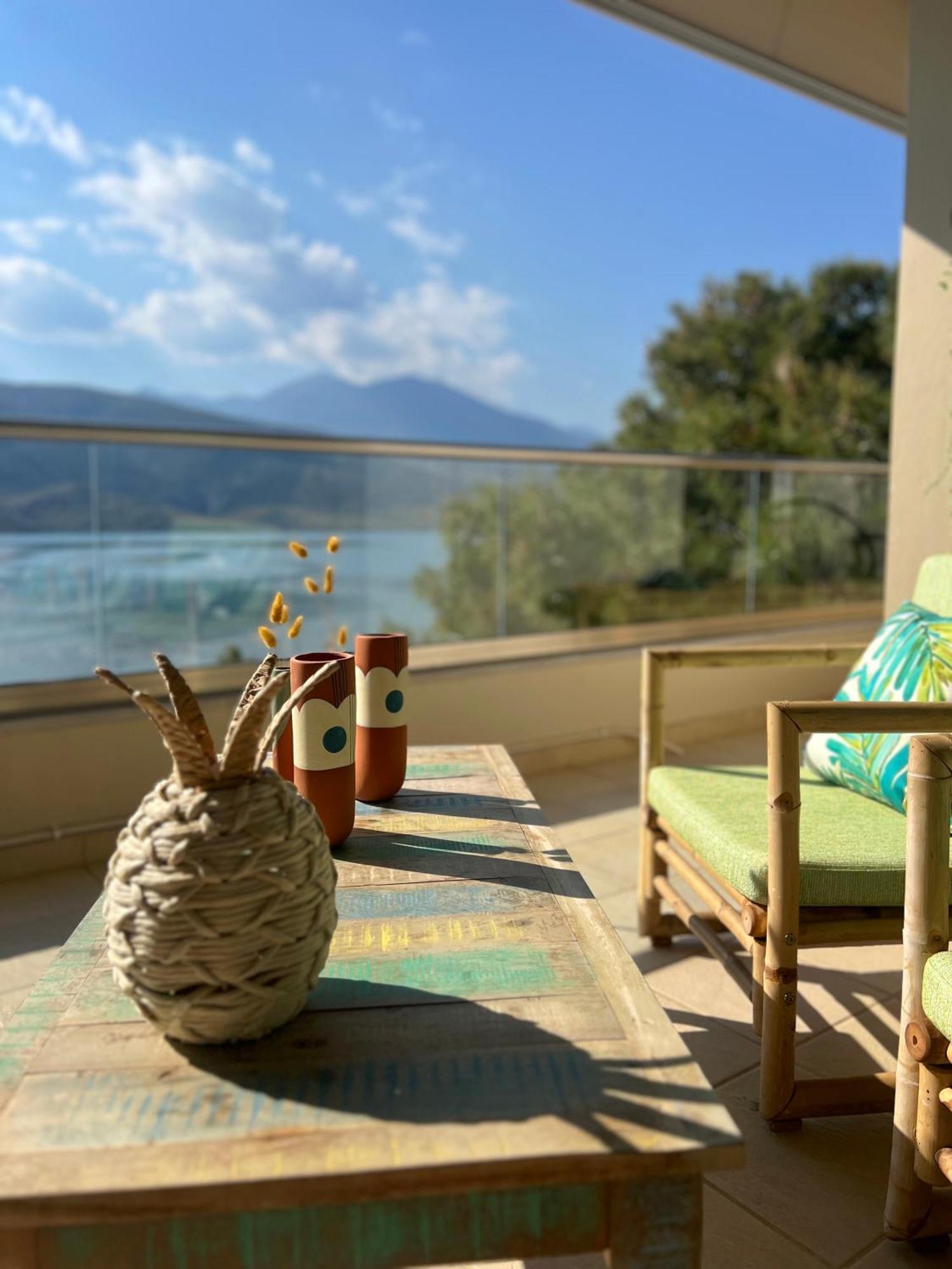 Beach House In Itea-Delphi Kültér fotó