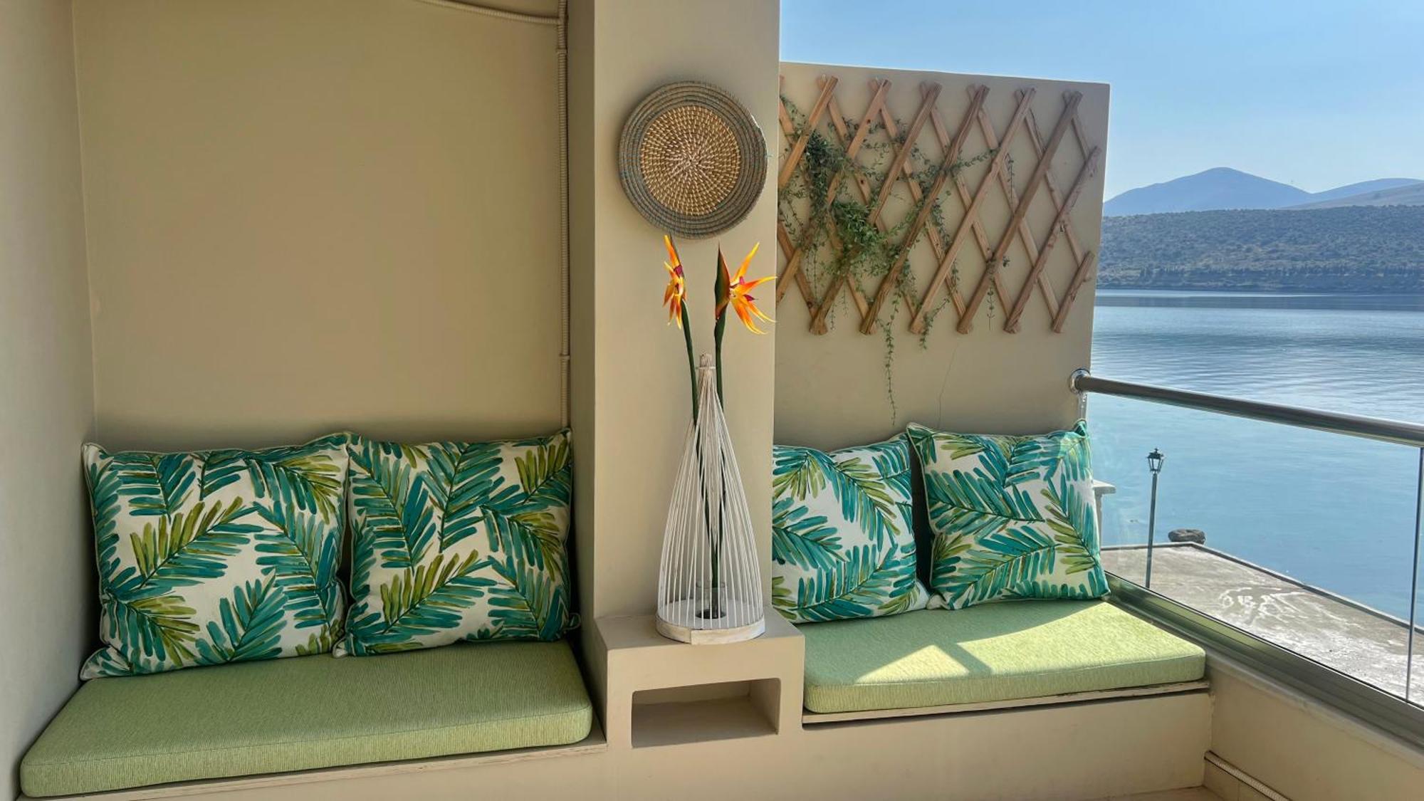 Beach House In Itea-Delphi Kültér fotó
