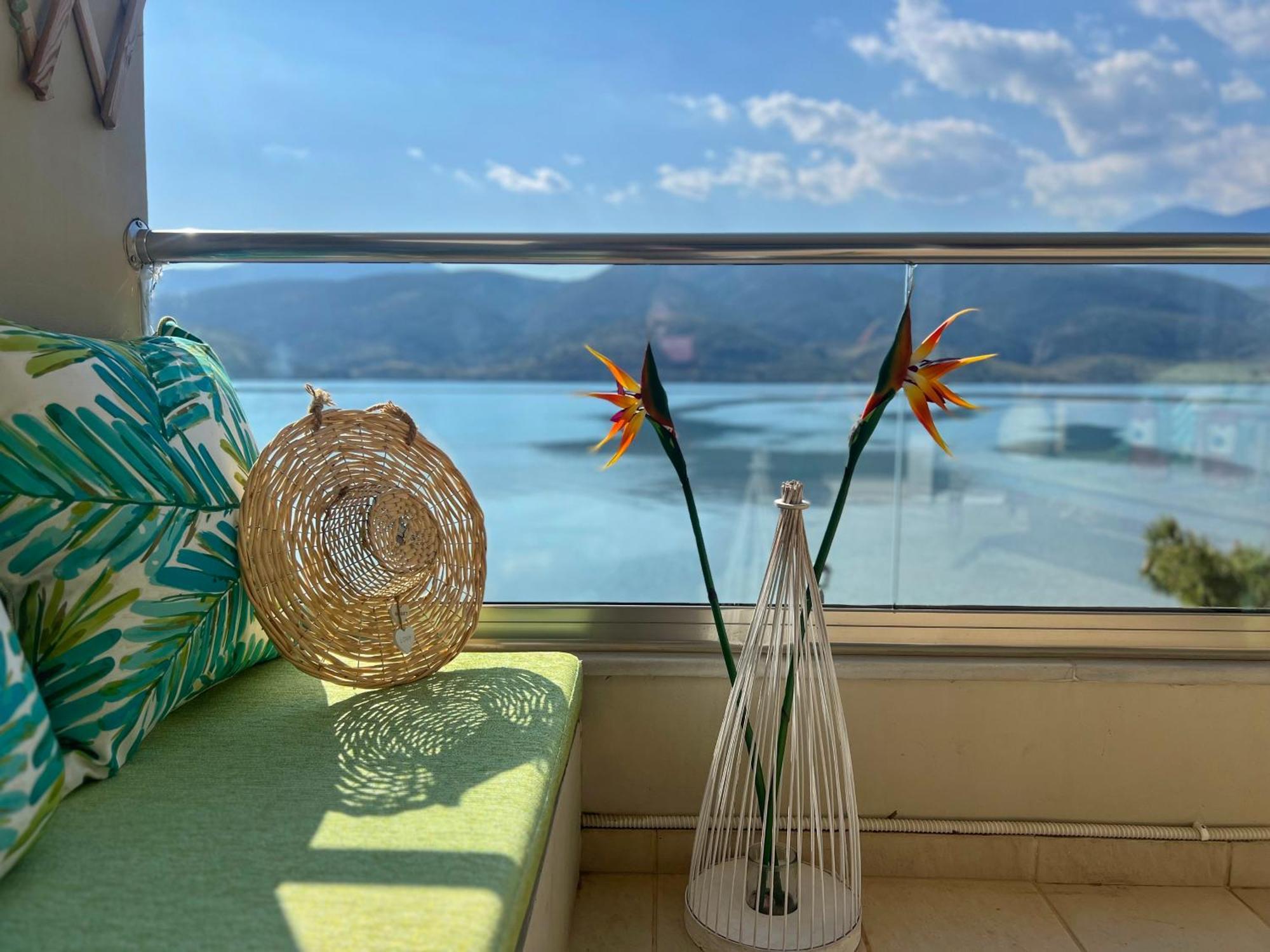 Beach House In Itea-Delphi Kültér fotó